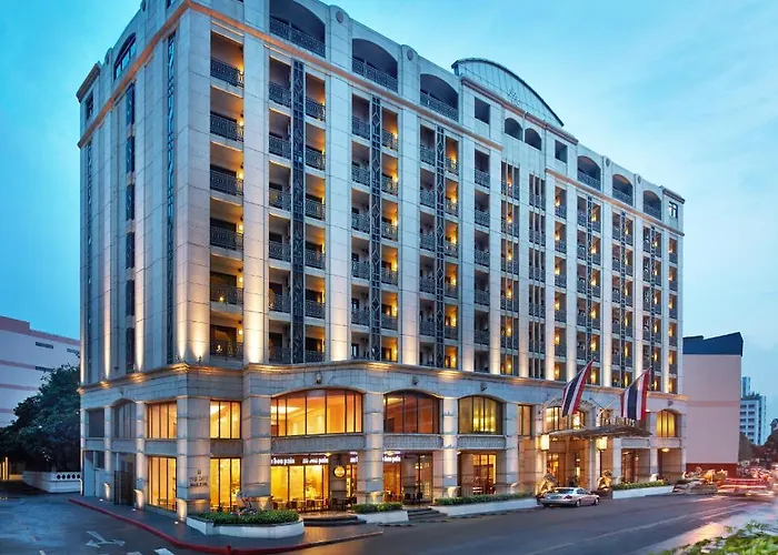 Davis Thai House 4*